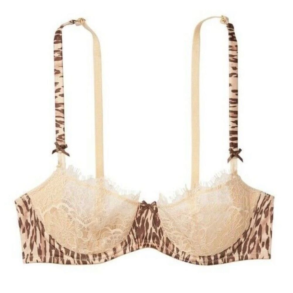 Victoria’s Secret Dream Angels Push Up without padding unlined animal print bra
